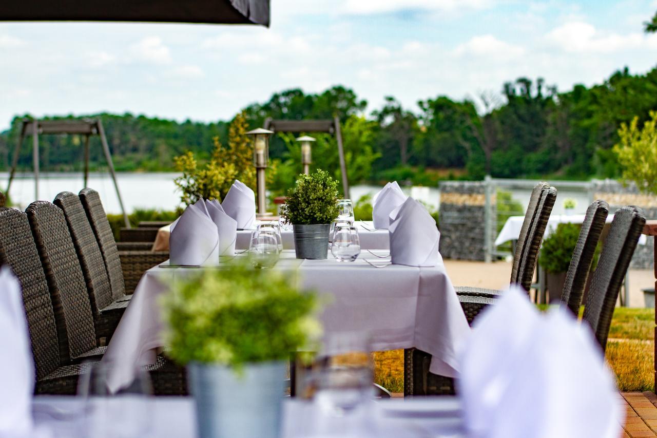 Bernstein Acamed Resort ニーンブルク エクステリア 写真
