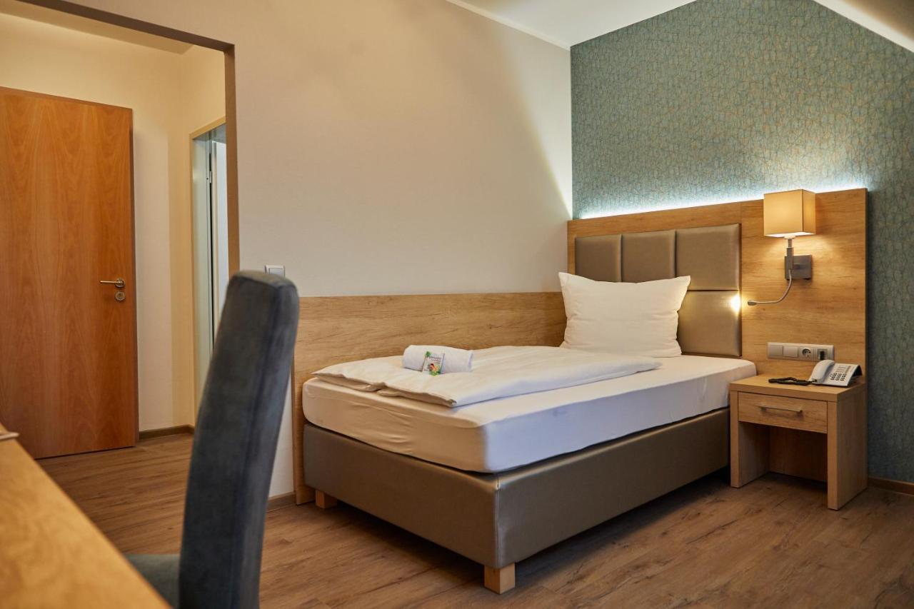 Bernstein Acamed Resort ニーンブルク エクステリア 写真